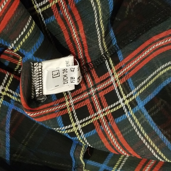 This year trend style blouse. - Picture 8 of 9